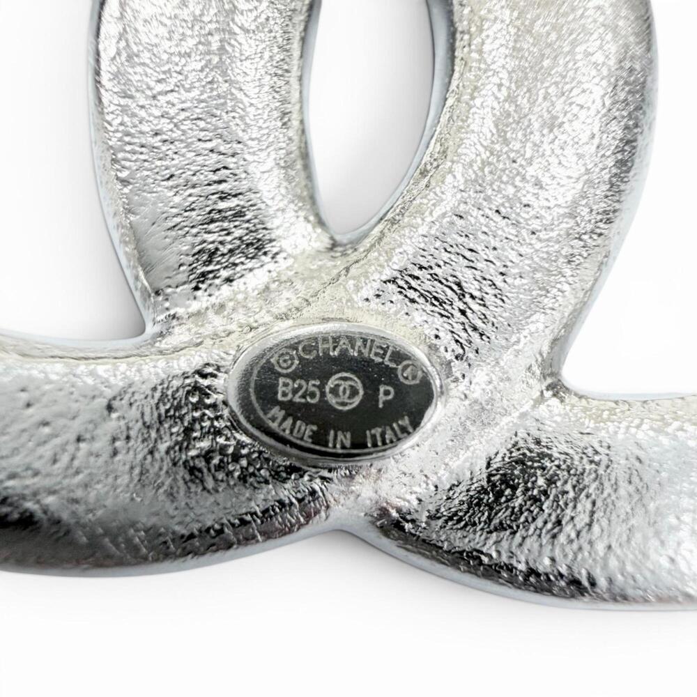 CHANEL Brooch - Picture 6 of 6